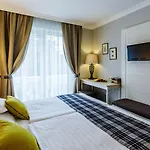 Hotel Medici & Restaurant 4*