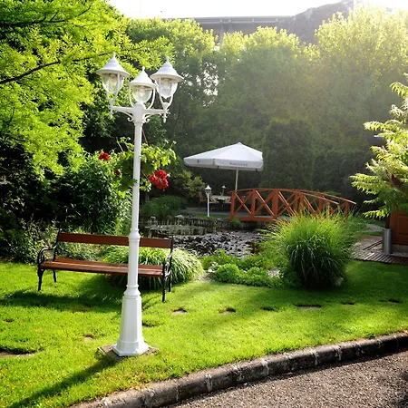 Medici & Restaurant Szálloda
