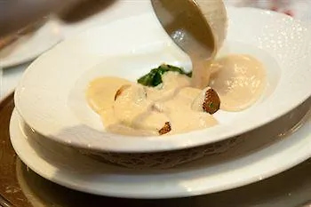 Medici & Restaurant 4* Veszprem