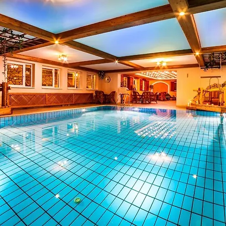 Medici & Restaurant 4* Veszprém