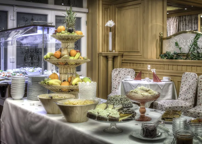 Medici & Restaurant 4* Веспрем
