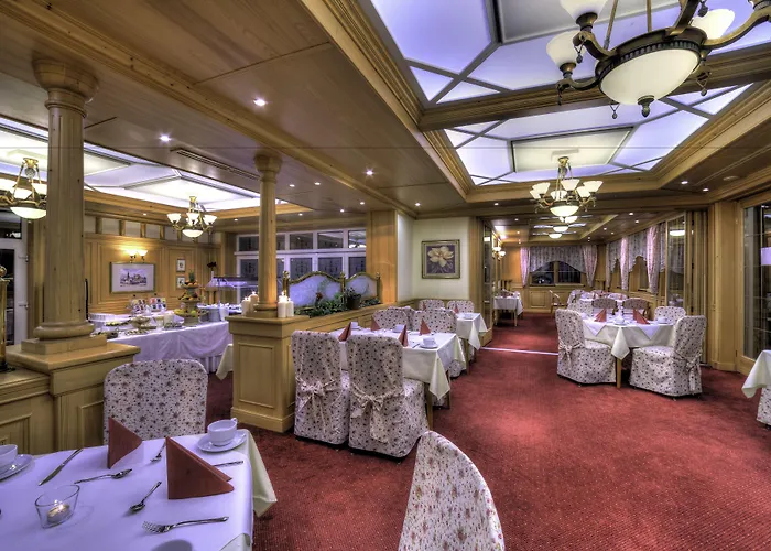 Отель Medici & Restaurant
