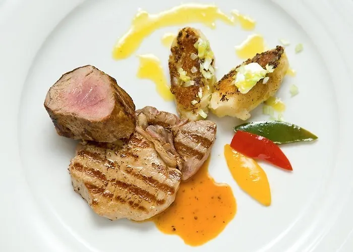Medici & Restaurant Отель Веспрем
